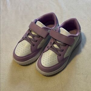 Source Unknown Purple and White Casual Sneakers